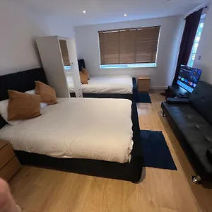 https://the-o2-arena-excel.brighton-hotels-england.com